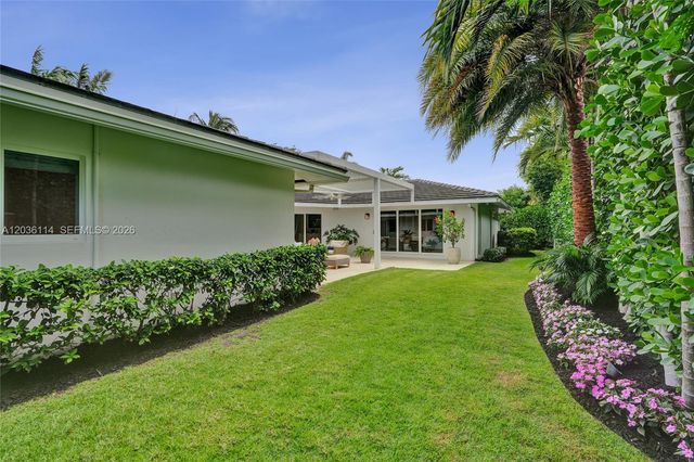 2701 NE 30th Street, Fort Lauderdale, FL 33306