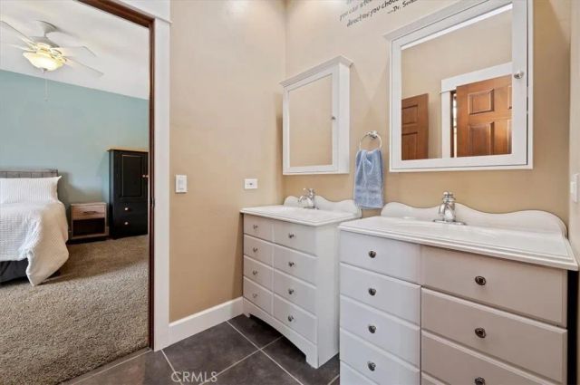 16420 Rocky Glen Road, Lake Mathews, CA 92570