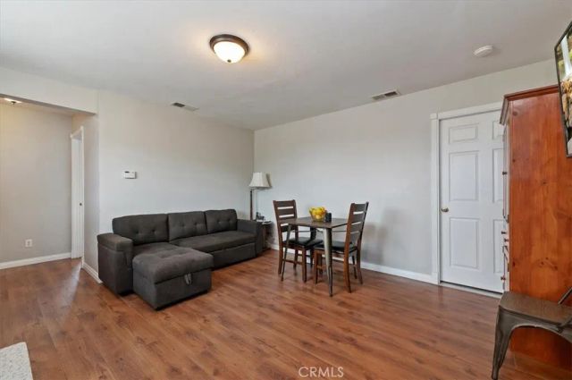 16420 Rocky Glen Road, Lake Mathews, CA 92570