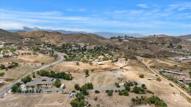 16420 Rocky Glen Road, Lake Mathews, CA 92570