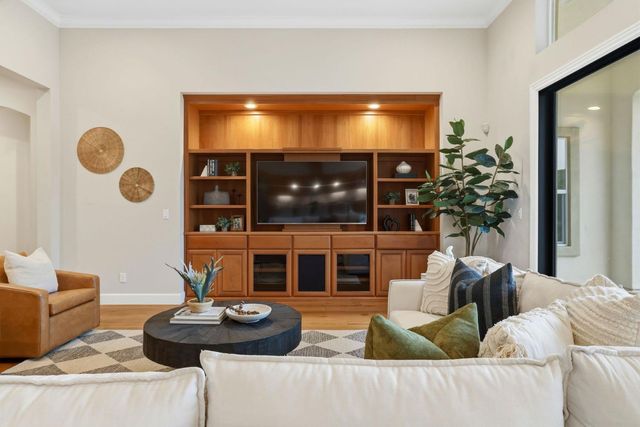 9540 Pamela St, El Dorado Hills, CA 95762