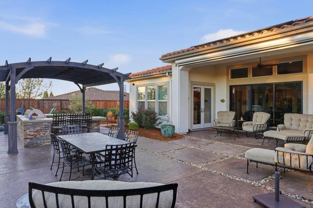 9540 Pamela St, El Dorado Hills, CA 95762