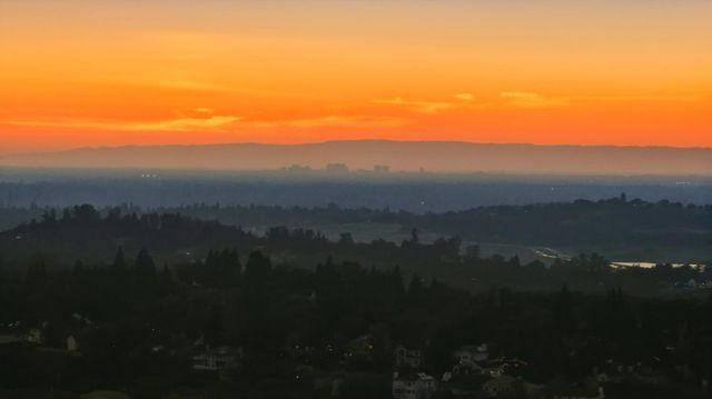 9540 Pamela St, El Dorado Hills, CA 95762