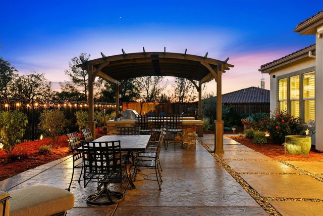 9540 Pamela St, El Dorado Hills, CA 95762