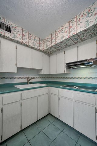 2072 AUSTRALIA WAY W 32, Clearwater, FL 33763