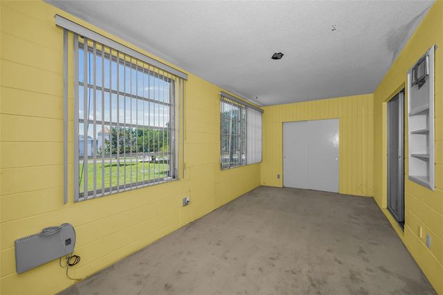 2072 AUSTRALIA WAY W 32, Clearwater, FL 33763