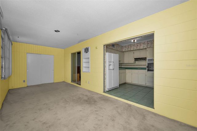 2072 AUSTRALIA WAY W 32, Clearwater, FL 33763