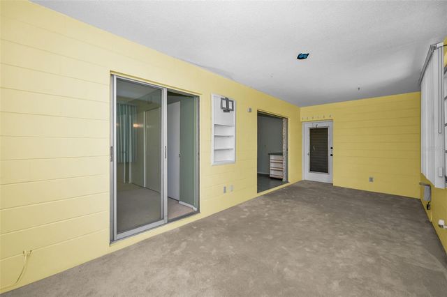 2072 AUSTRALIA WAY W 32, Clearwater, FL 33763