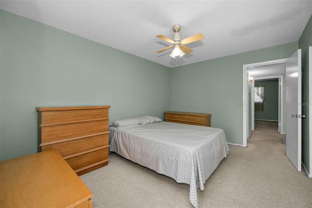 2072 AUSTRALIA WAY W 32, Clearwater, FL 33763