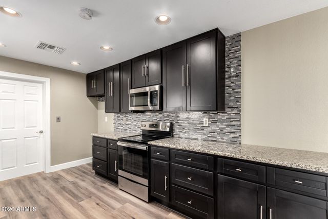 1312 N 24TH Street, Mesa, AZ 85213