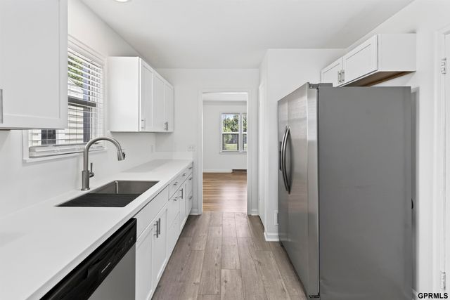 4330 N 31st Street, Omaha, NE 68104