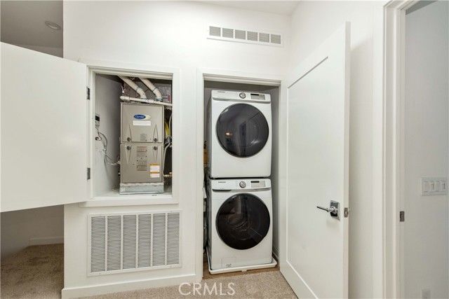 2236 Synergy, Irvine, CA 92614