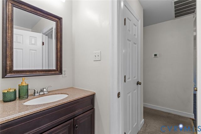 7265 Cactus Rd, Mechanicsville, VA 23111