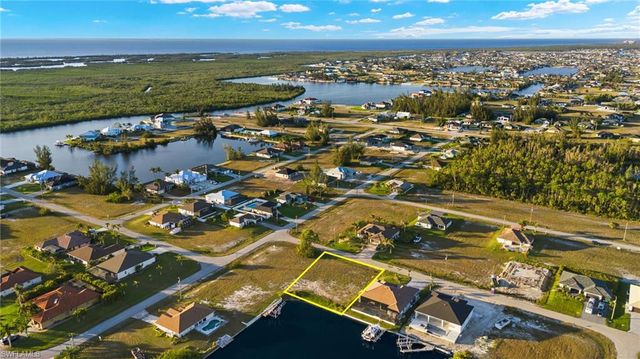 4204 NW 22nd ST, Cape Coral, FL 33993