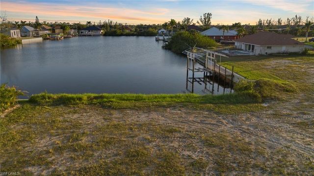 4204 NW 22nd ST, Cape Coral, FL 33993