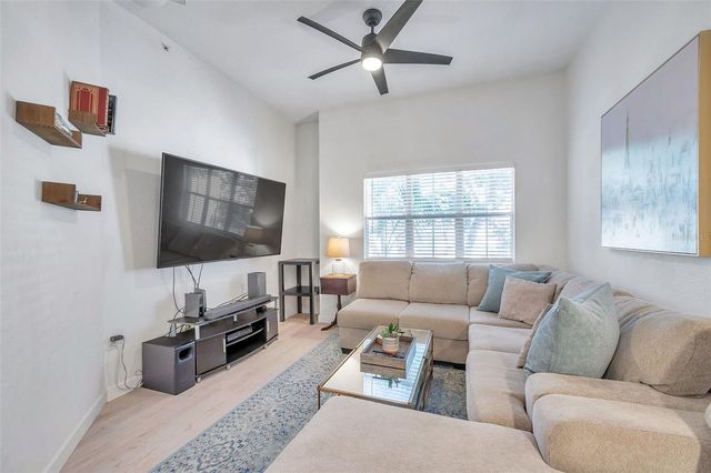 520 S ARMENIA AVENUE 1233, Tampa, FL 33609