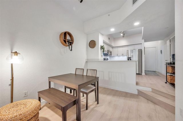 520 S ARMENIA AVENUE 1233, Tampa, FL 33609