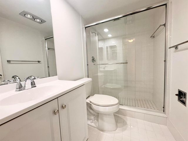 2671 S Course Drive 602, Pompano Beach, FL 33069