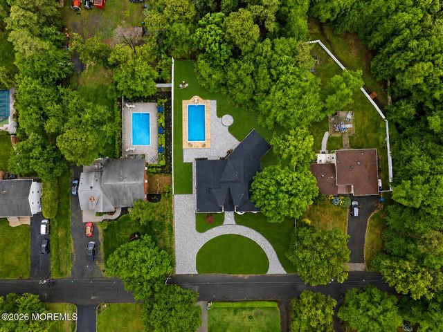 41 Pine Street, Old Bridge, NJ 08857