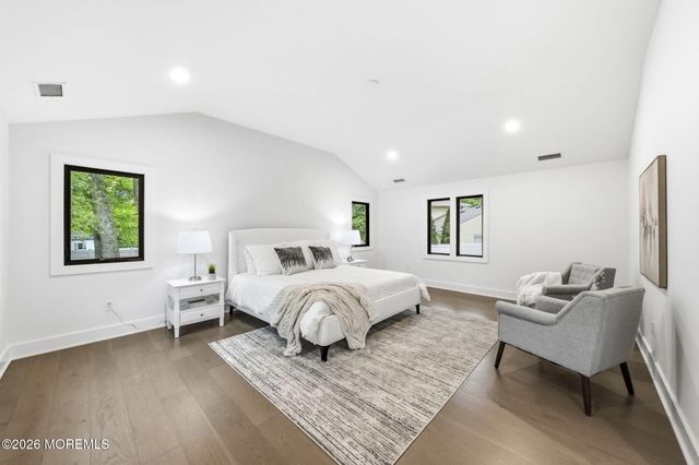 41 Pine Street, Old Bridge, NJ 08857