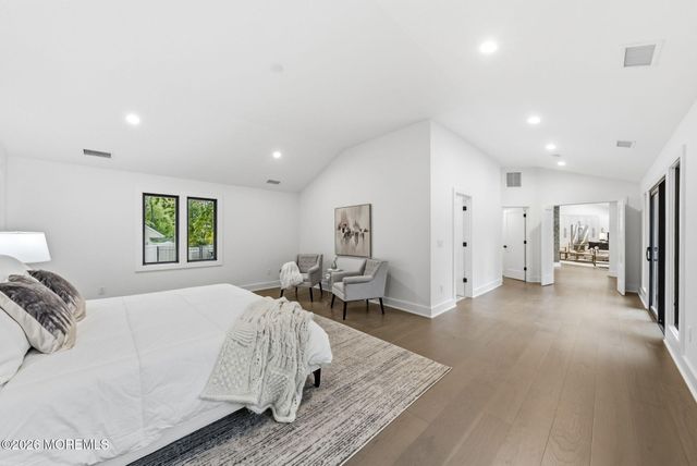 41 Pine Street, Old Bridge, NJ 08857