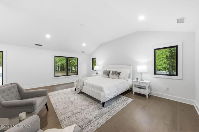 41 Pine Street, Old Bridge, NJ 08857