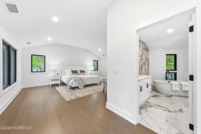 41 Pine Street, Old Bridge, NJ 08857