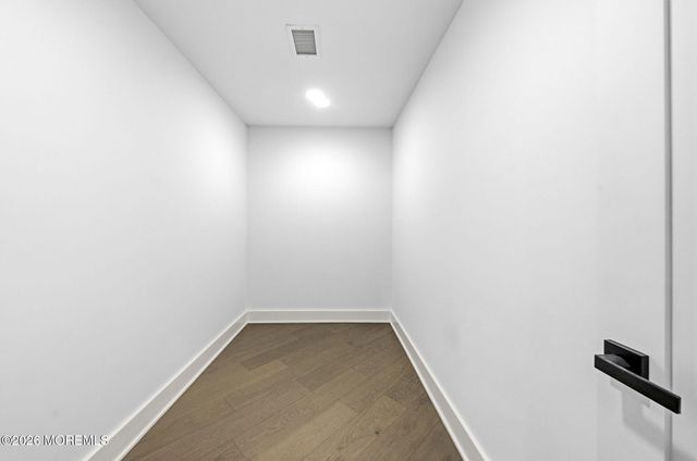 41 Pine Street, Old Bridge, NJ 08857