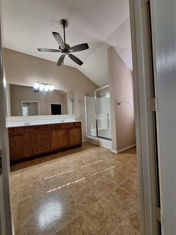 13117 Fencerow Road, Fort Worth, TX 76244