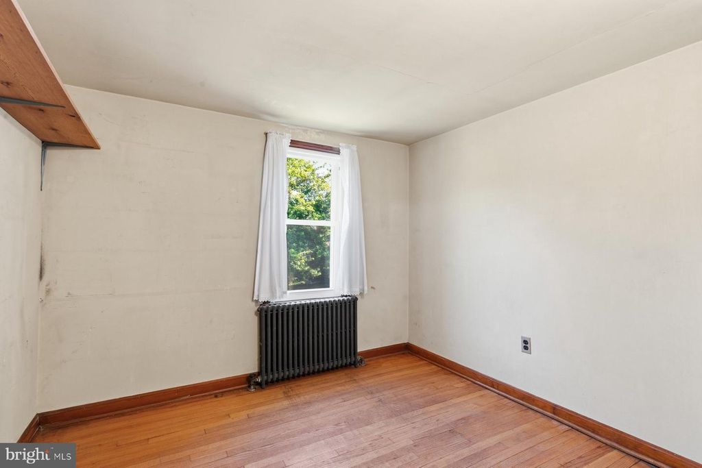 Image 17 of property listing at 2815 RITCHIE RD, District Heights, MD 20747