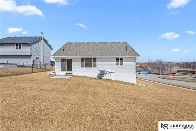1423 Poulson Drive, Blair, NE 68008