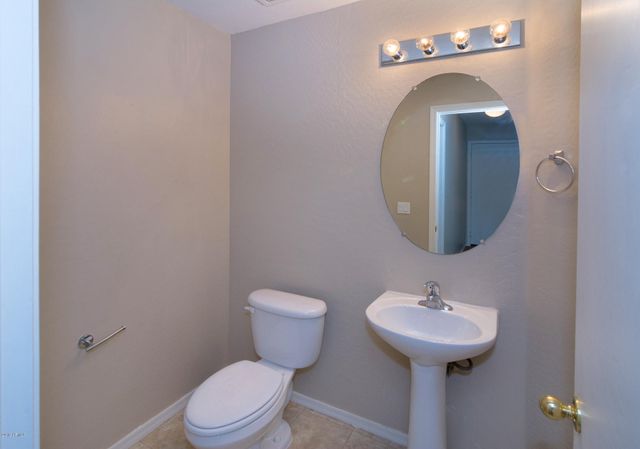 17756 W CALAVAR Road, Surprise, AZ 85388