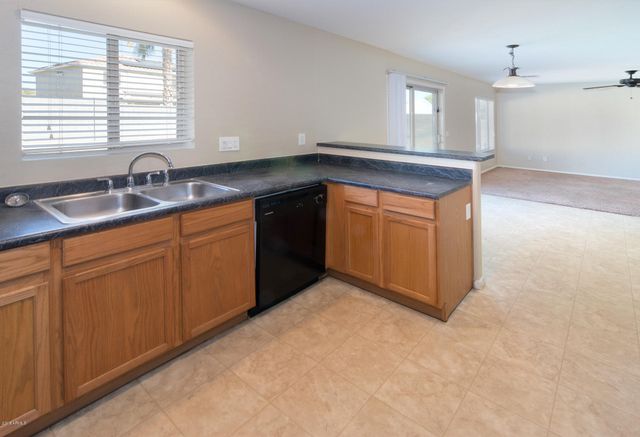 17756 W CALAVAR Road, Surprise, AZ 85388