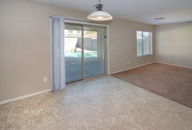 17756 W CALAVAR Road, Surprise, AZ 85388