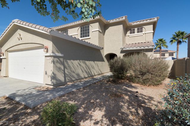 17756 W CALAVAR Road, Surprise, AZ 85388