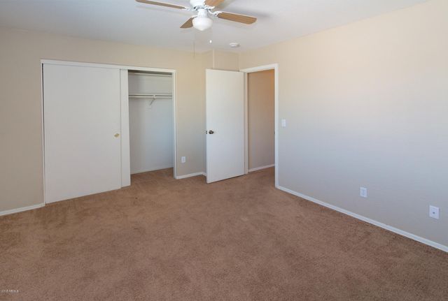 17756 W CALAVAR Road, Surprise, AZ 85388