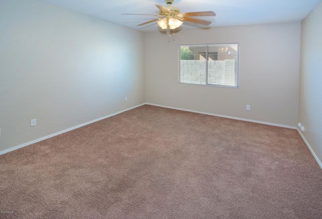 17756 W CALAVAR Road, Surprise, AZ 85388