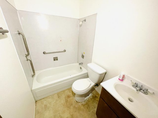 201 Graves Ave, Sacramento, CA 95838