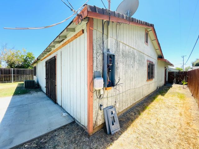 201 Graves Ave, Sacramento, CA 95838