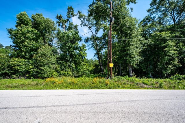 24943 Fm 2090 Road, Splendora, TX 77372
