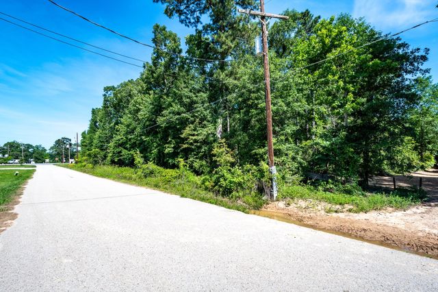 24943 Fm 2090 Road, Splendora, TX 77372