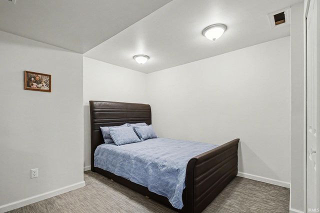 20578 Hynes Drive, South Bend, IN 46614