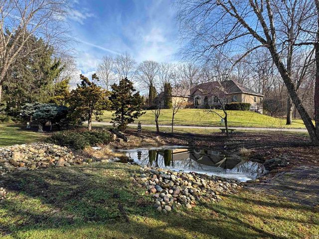 20578 Hynes Drive, South Bend, IN 46614