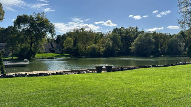 20578 Hynes Drive, South Bend, IN 46614