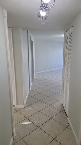 1850 N Congress Avenue 201, West Palm Beach, FL 33401