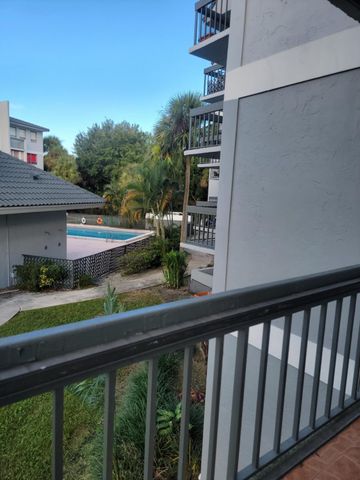 1850 N Congress Avenue 201, West Palm Beach, FL 33401