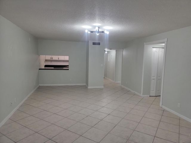 1850 N Congress Avenue 201, West Palm Beach, FL 33401
