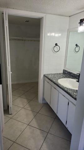 1850 N Congress Avenue 201, West Palm Beach, FL 33401