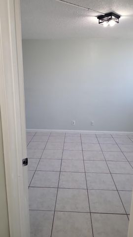 1850 N Congress Avenue 201, West Palm Beach, FL 33401