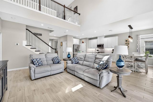 34026 ASTORIA CIRCLE, Wesley Chapel, FL 33545